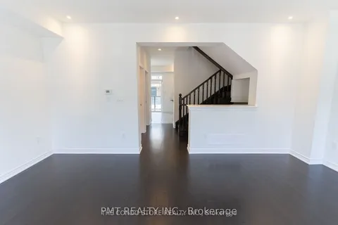 3 Steamboat Way, ON L1N 0M6