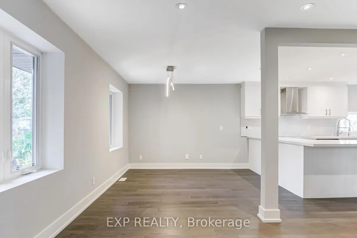 18 Innisdale Drive, ON M1R 1C3