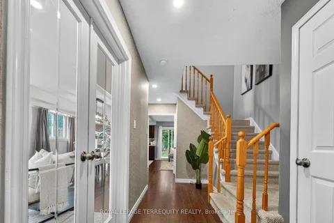 18 Kershaw Street, ON L1C 4S4