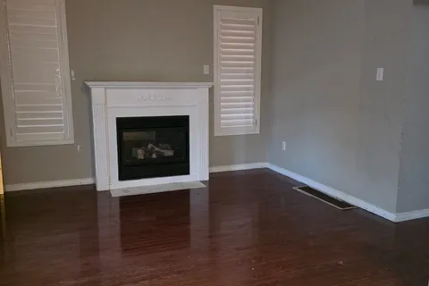 3 Tansley Crescent, ON L1Z 1Y5