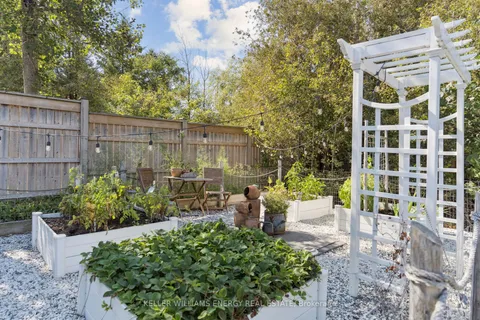 141 Cedar Crest Beach Road, ON L1C 3K3