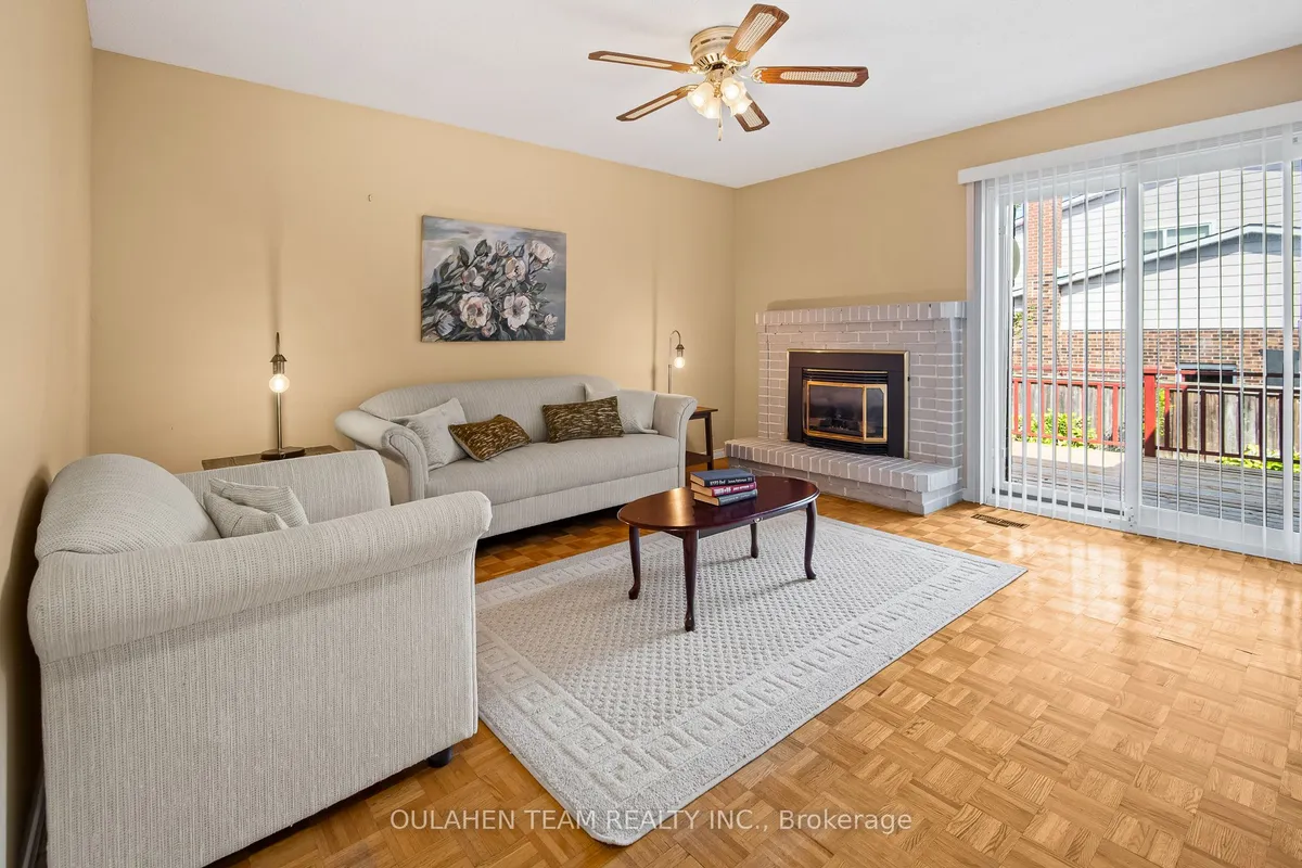 27 Hornshill Drive, ON M1S 3J3