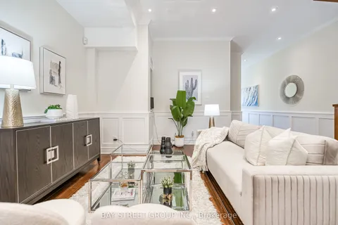 67 North Edgely Avenue, ON M1K 1T8