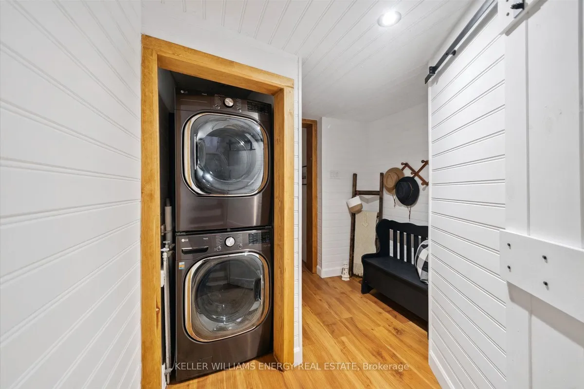 2 Boulton Street, ON L1B 1L9