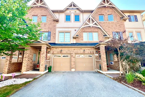 10 Magpie Way, ON L1N 0K7