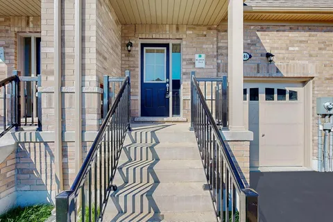 146 North Garden Boulevard, ON L9L 1B3