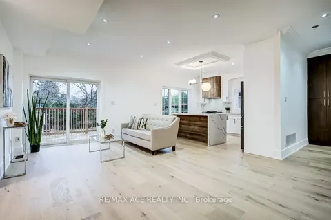 73 Inniswood Drive, ON M1R 1E8