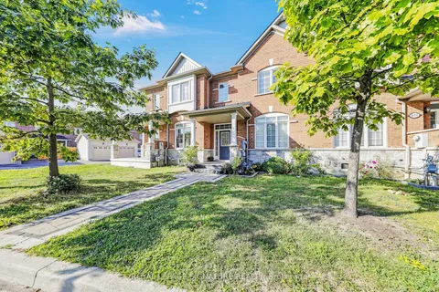 2442 Earl Grey Avenue, ON L1X 0B9