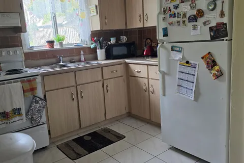 82 Minerva Avenue, ON M1M 1V5