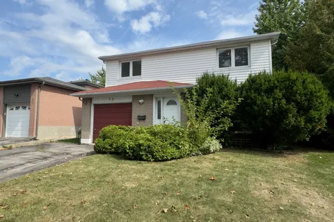 35 Sonmore Drive, ON M1S 1X3