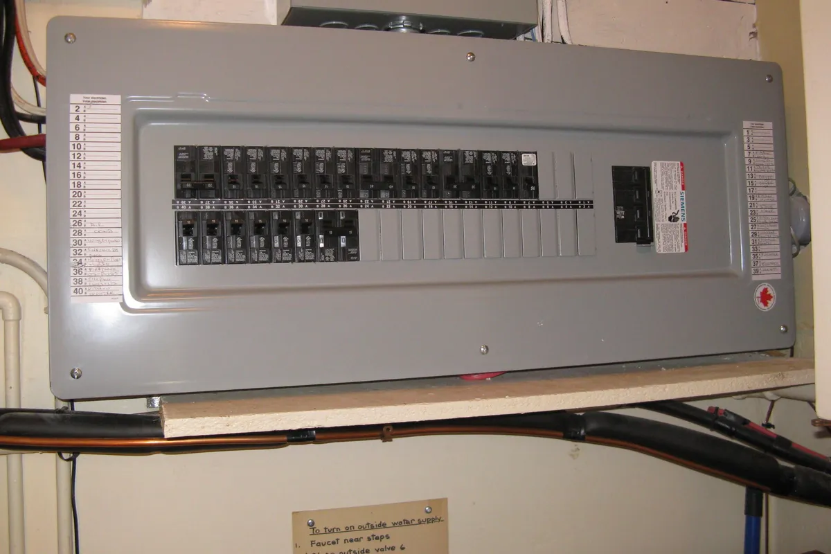 12 Ladysbridge Drive, ON M1G 3H6