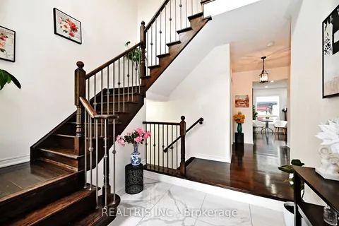 10B Hunt Street, ON L1C 0A4