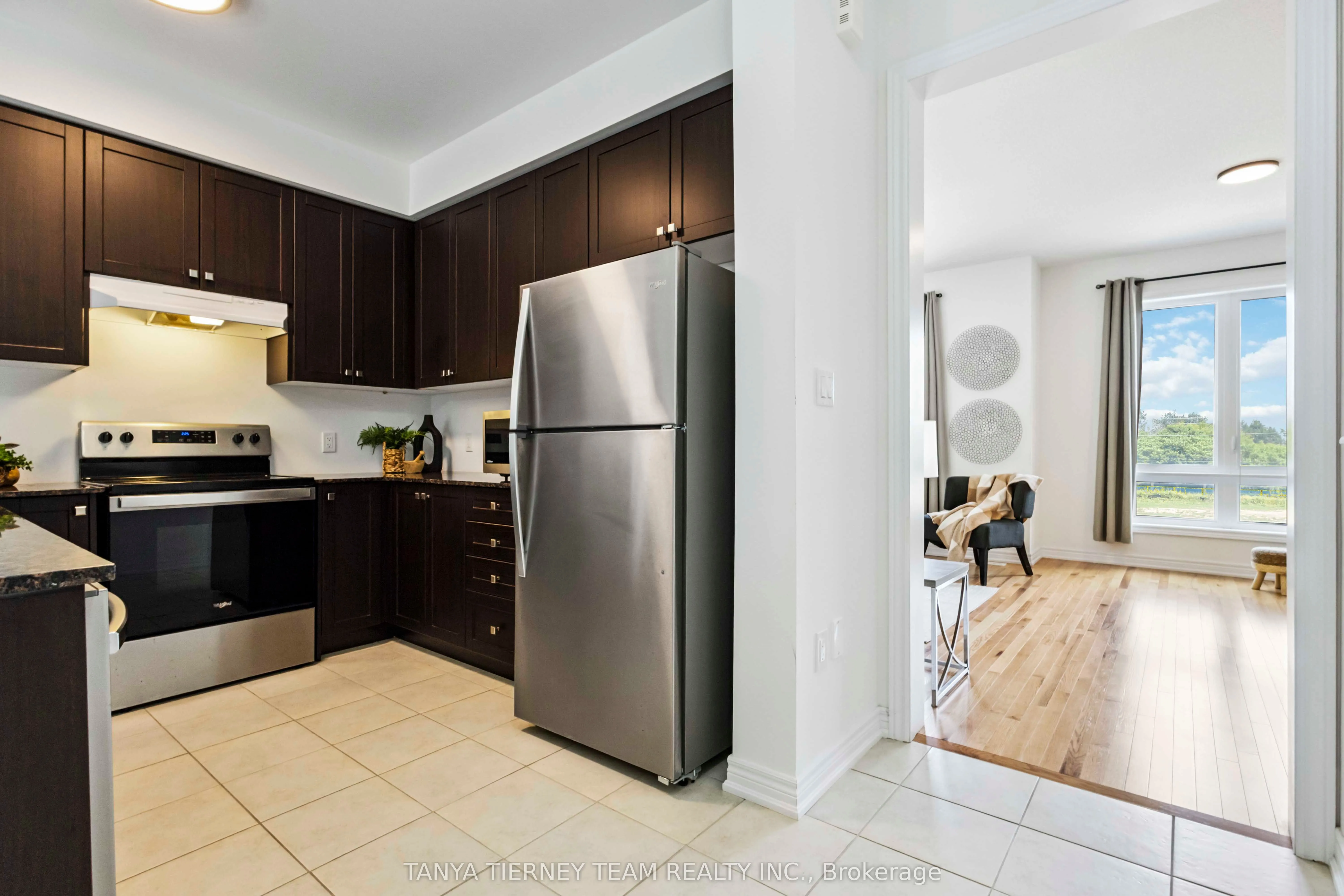 36 Dockside Way, ON L1N 0M6