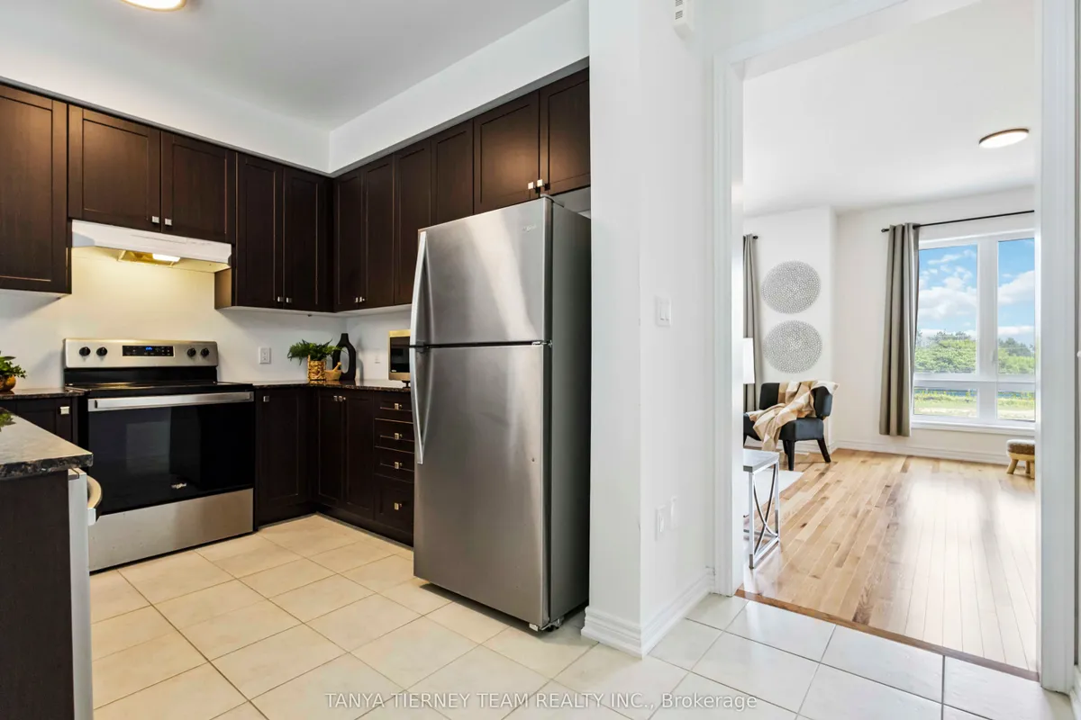 36 Dockside Way, ON L1N 0M6