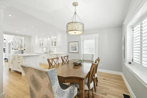 1549 Willowside Court, ON L1W 3P5