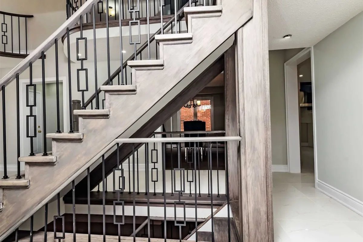 49 Bluenose Crescent, ON M1C 4S1