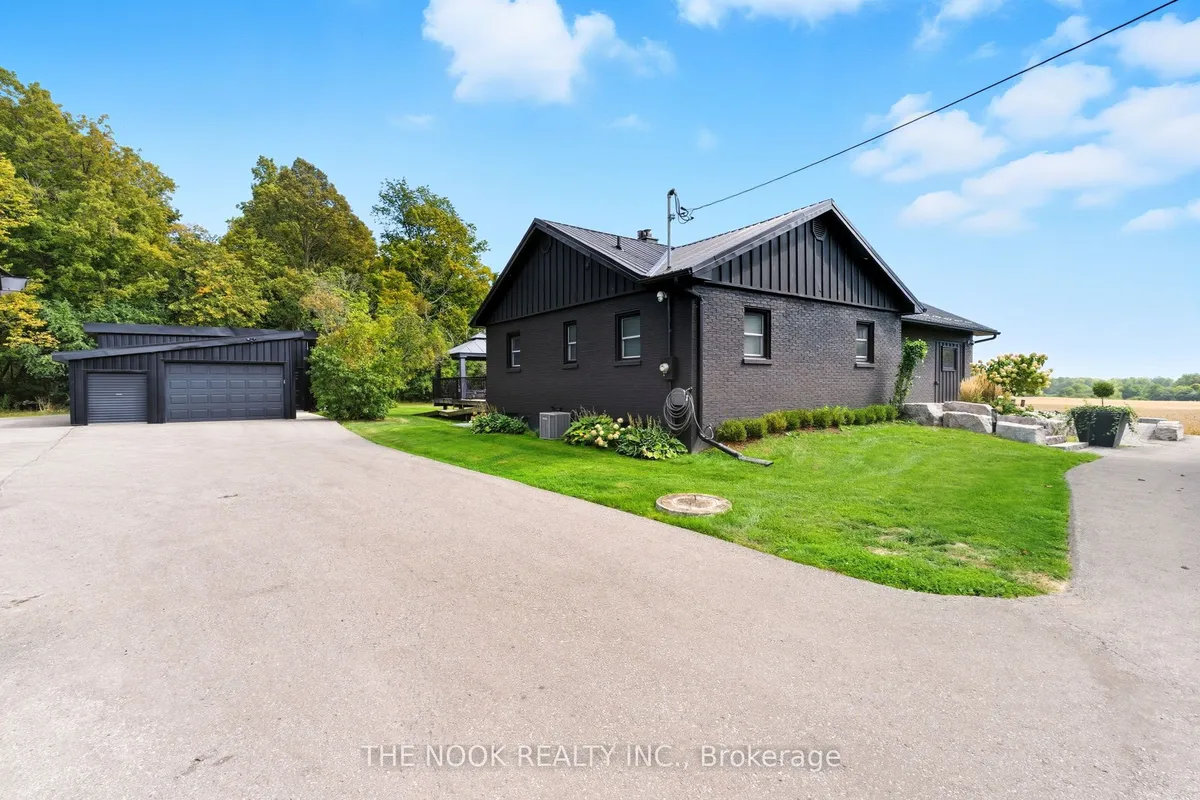 7905 Thickson Road, ON L1M 2A6