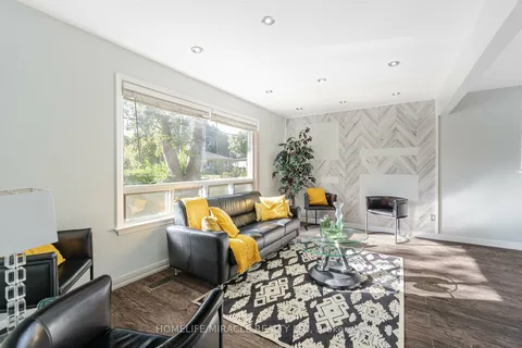 98 Nelson Street, ON M1J 2V5