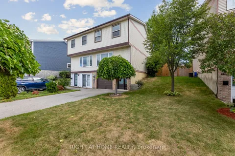 923 Southridge Street, ON L1H 8A4