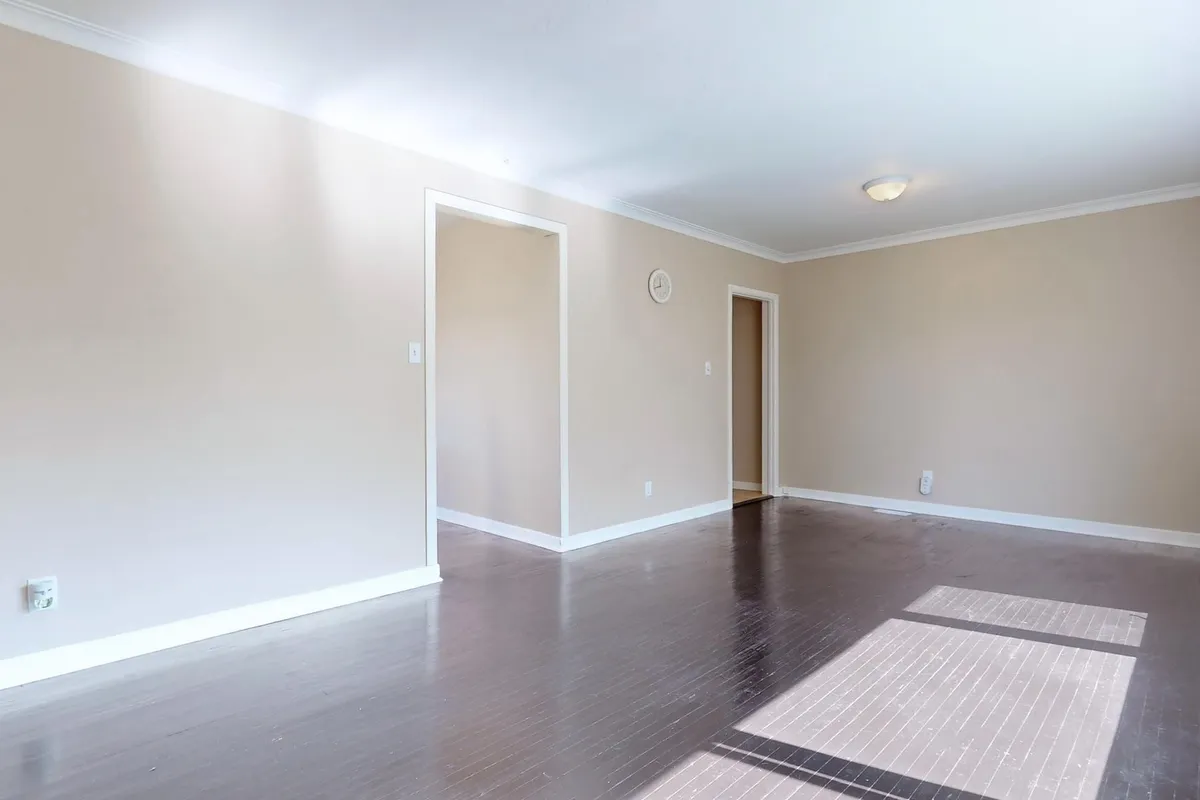 10 Cunard Street, ON M1J 2N1