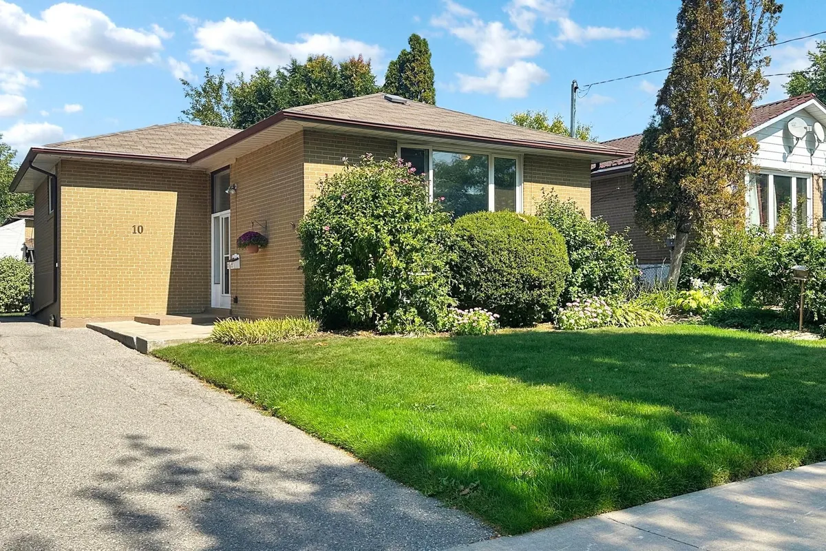 10 Cunard Street, ON M1J 2N1