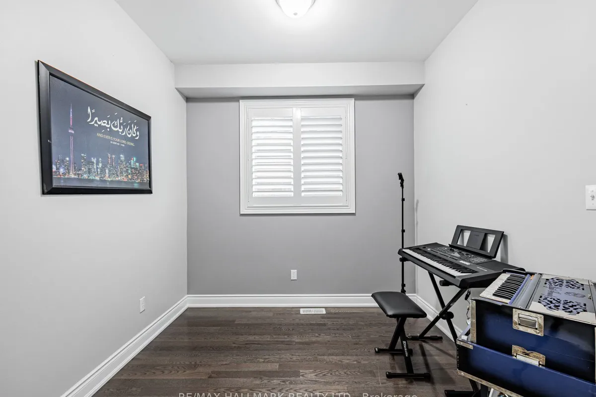 2417 Secreto Drive, ON L1L 0H6