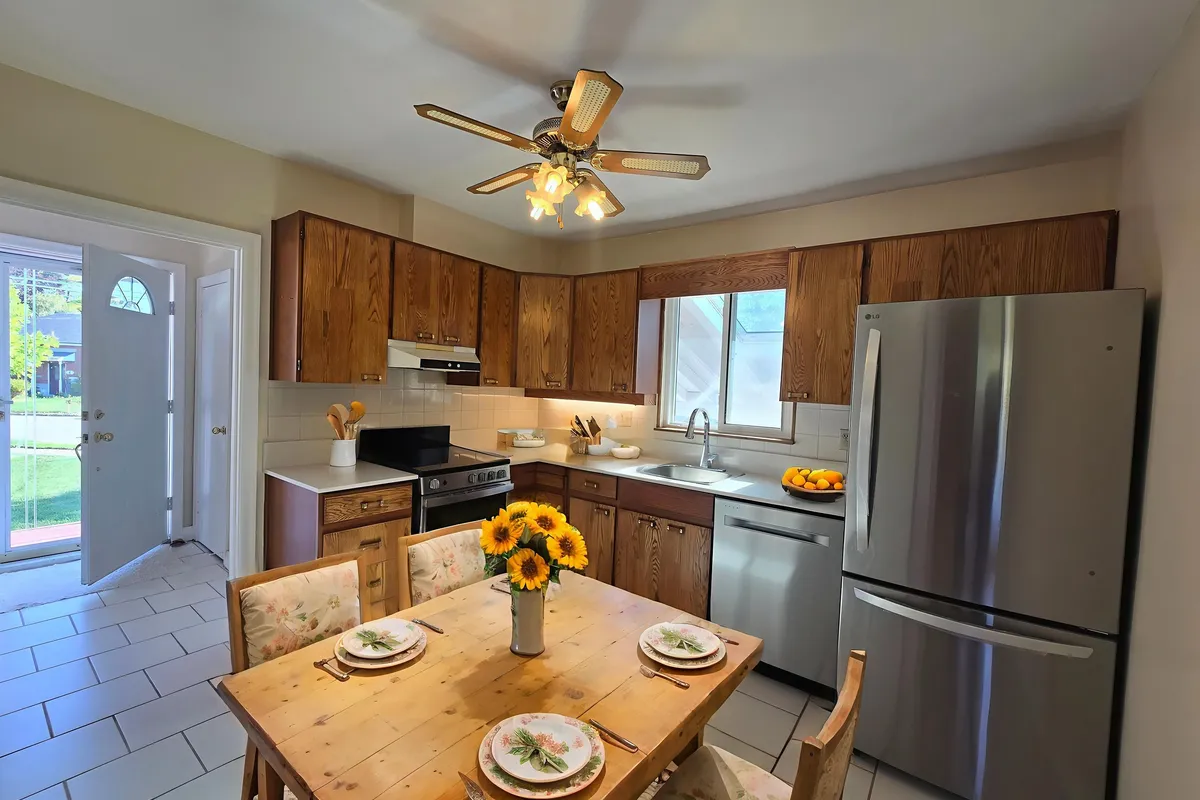 15 Princemere Crescent, ON M1R 3W8