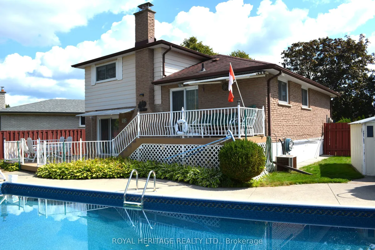 62 Brant Court, ON L1G 4M9