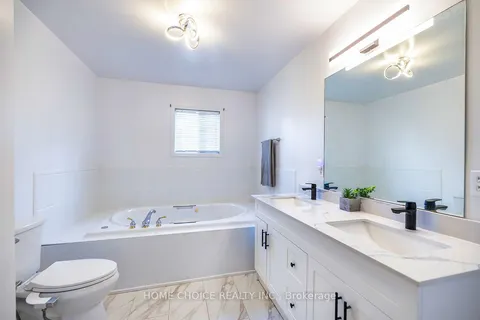 55 Apple Blossom Boulevard, ON L1C 4L9