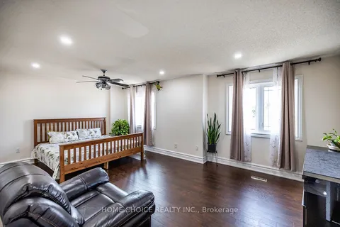 55 Apple Blossom Boulevard, ON L1C 4L9