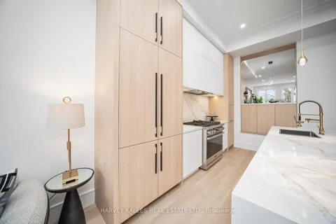 67 Lesmount Avenue, ON M4J 3V7