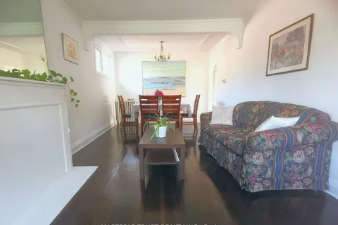 623 O' Connor Dr Drive, ON M4C 3A5