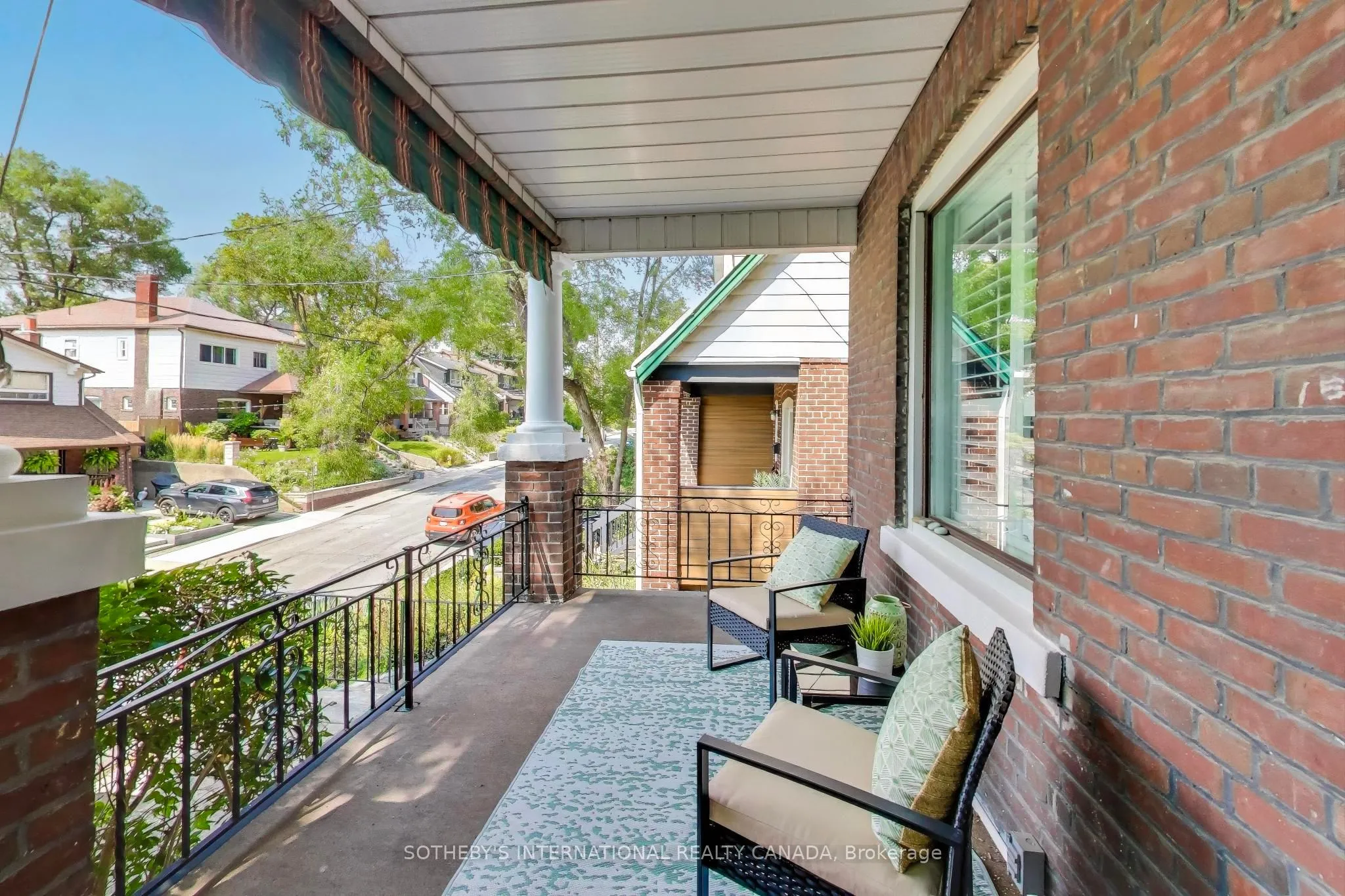 159 Glenmount Park Road, ON M4E 2N3