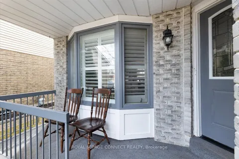 54 Parklawn Drive, ON L1E 1Y9