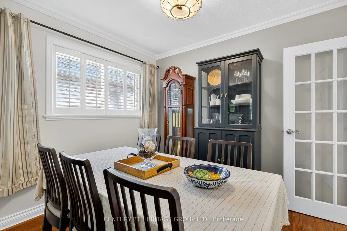 1269 Broadview Avenue, ON M4K 2T5