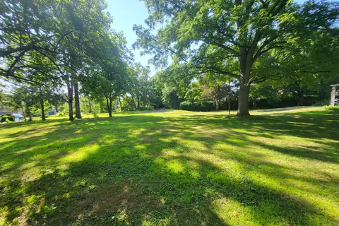 54 Redfern Crescent, ON L1C 2M6