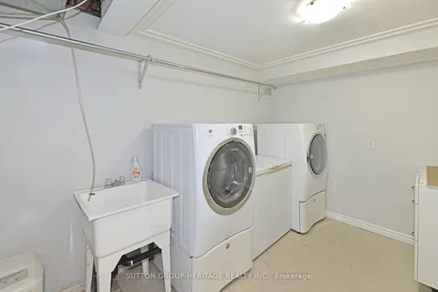 117 Reed Drive, ON L1S 6V3