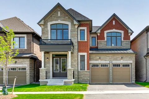 1423 Swallowtail Lane, ON L1X 0N8