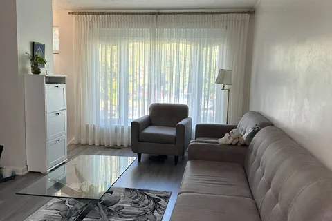 140 Porchester Drive, ON M1J 2R7