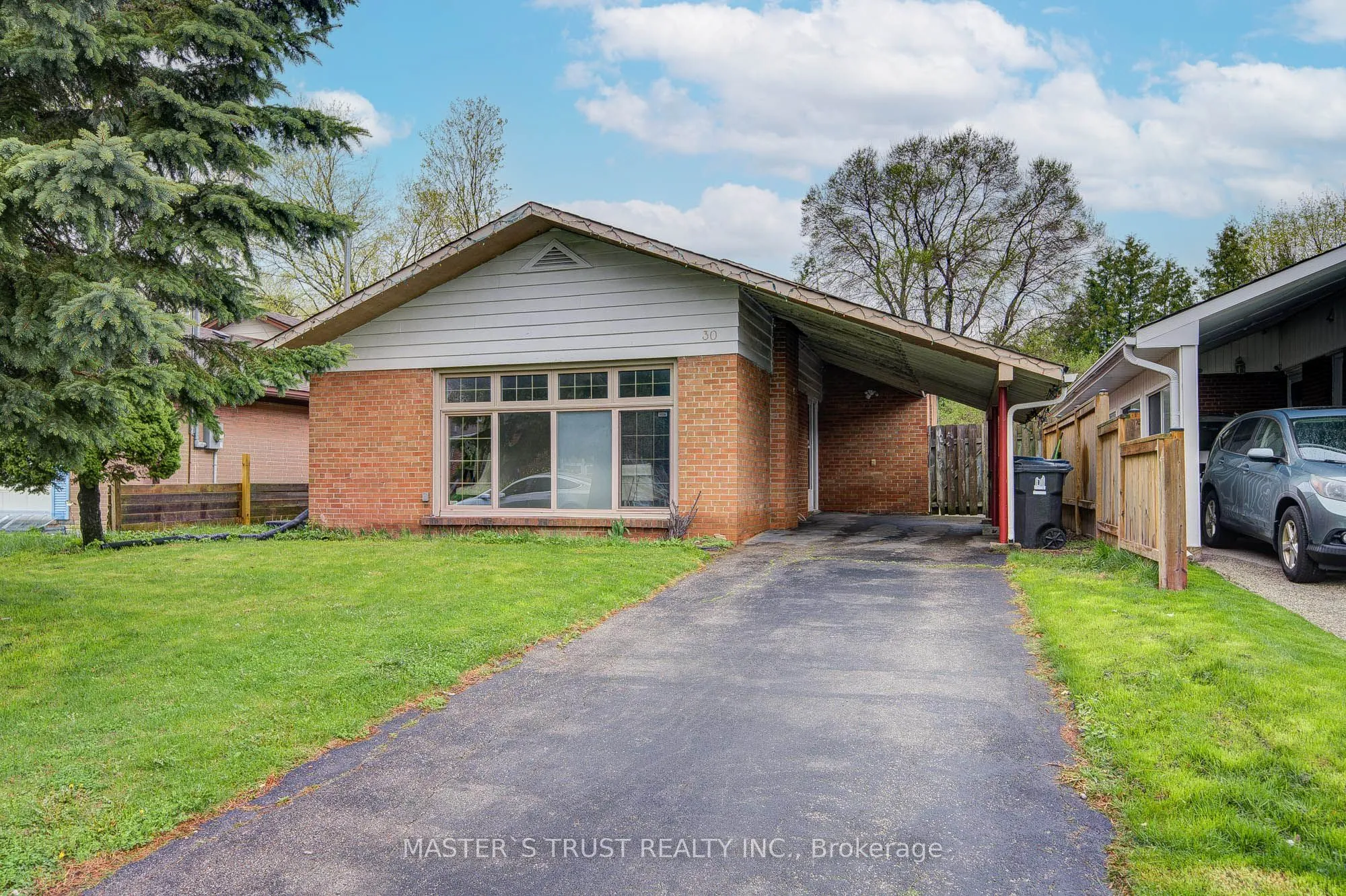 30 Deerfield Road, ON M1K 4X1