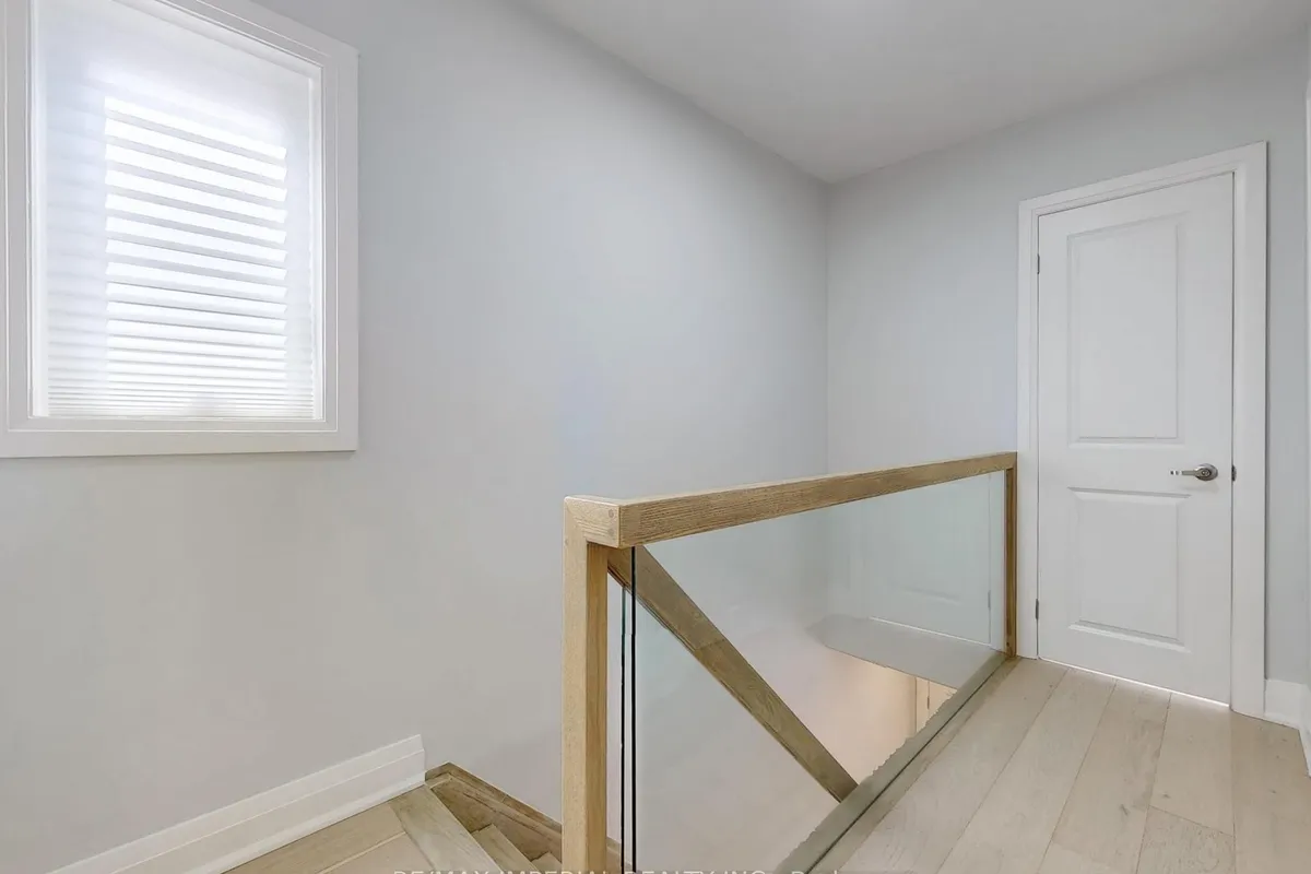 9 Lesmount Avenue, ON M4J 3V5