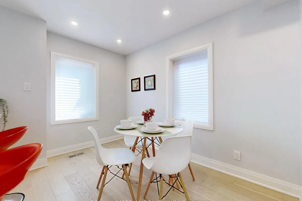 9 Lesmount Avenue, ON M4J 3V5