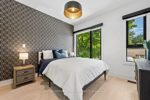 102 Midland Avenue, ON M1N 4A2