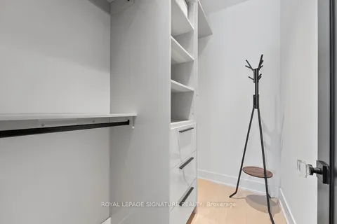 102 Midland Avenue, ON M1N 4A2