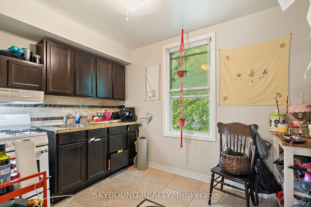 76 Eastwood Road, ON M4L 2C8