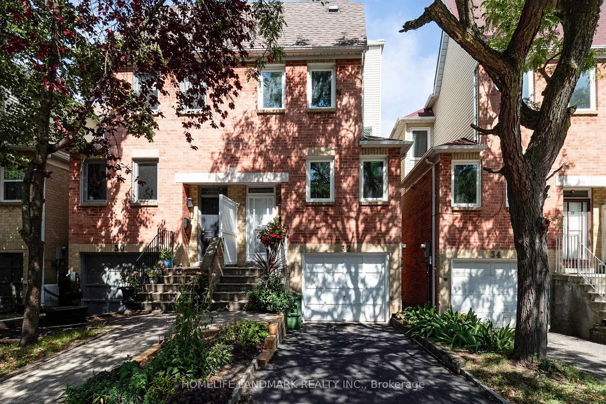 32 Coatsworth Crescent, ON M4C 5P5