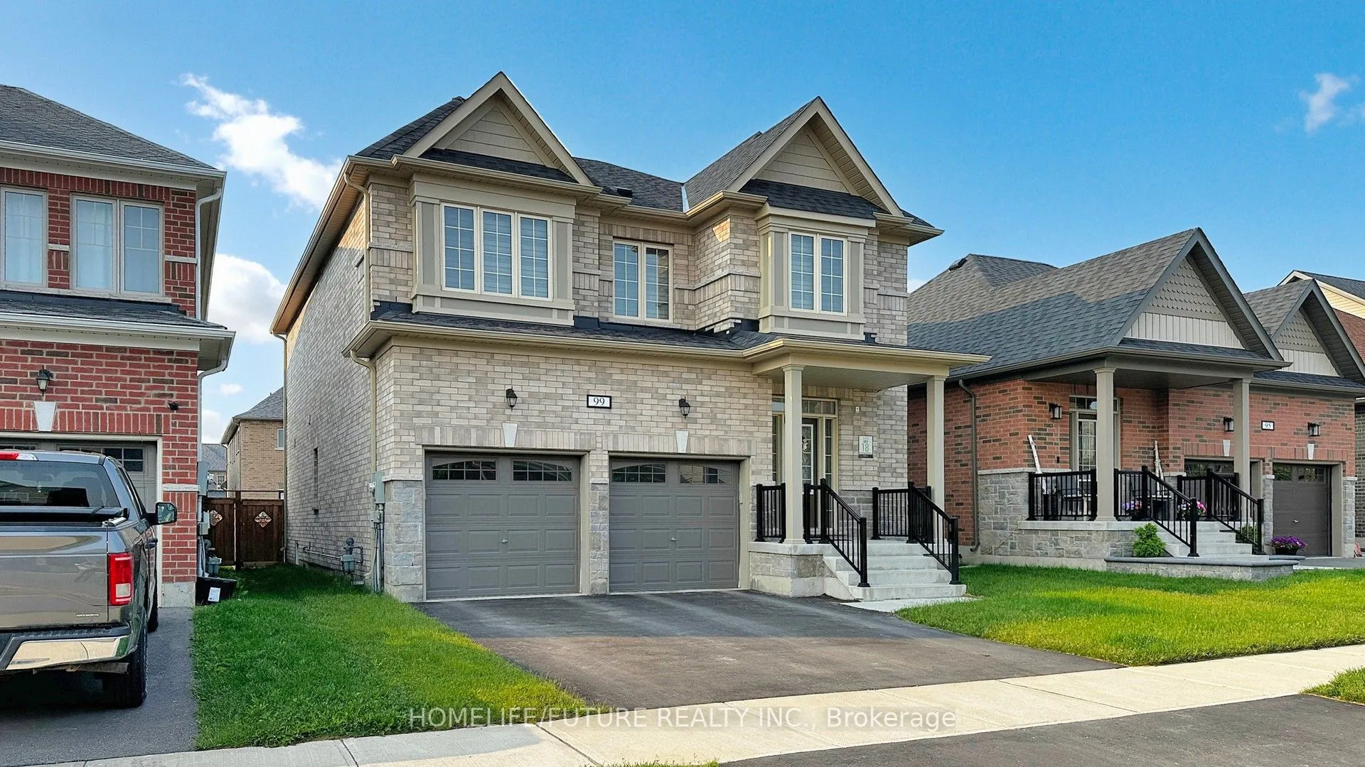Detached living room at 99 Southampton Street Scugog