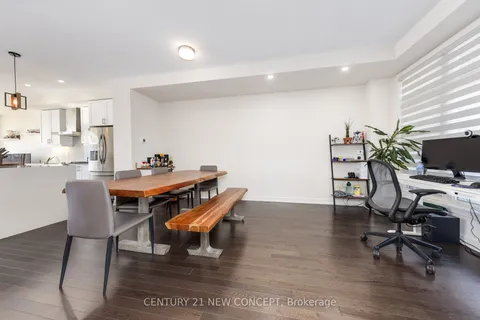 1671 Hidden Valley Glen, ON L1X 0H7