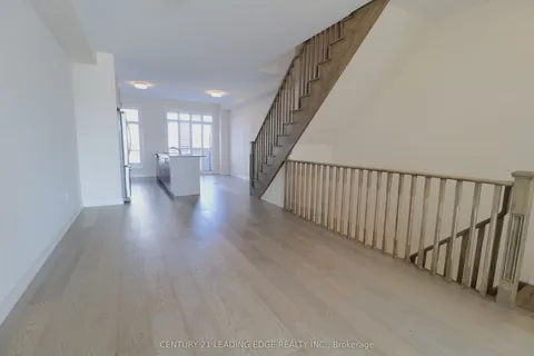 2644 Castlegate Crossing, ON L1X 0H8