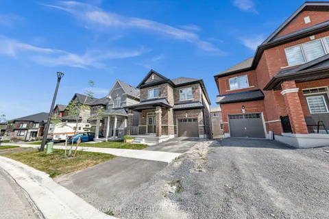 1151 Skyridge Boulevard, ON L1X 0M4